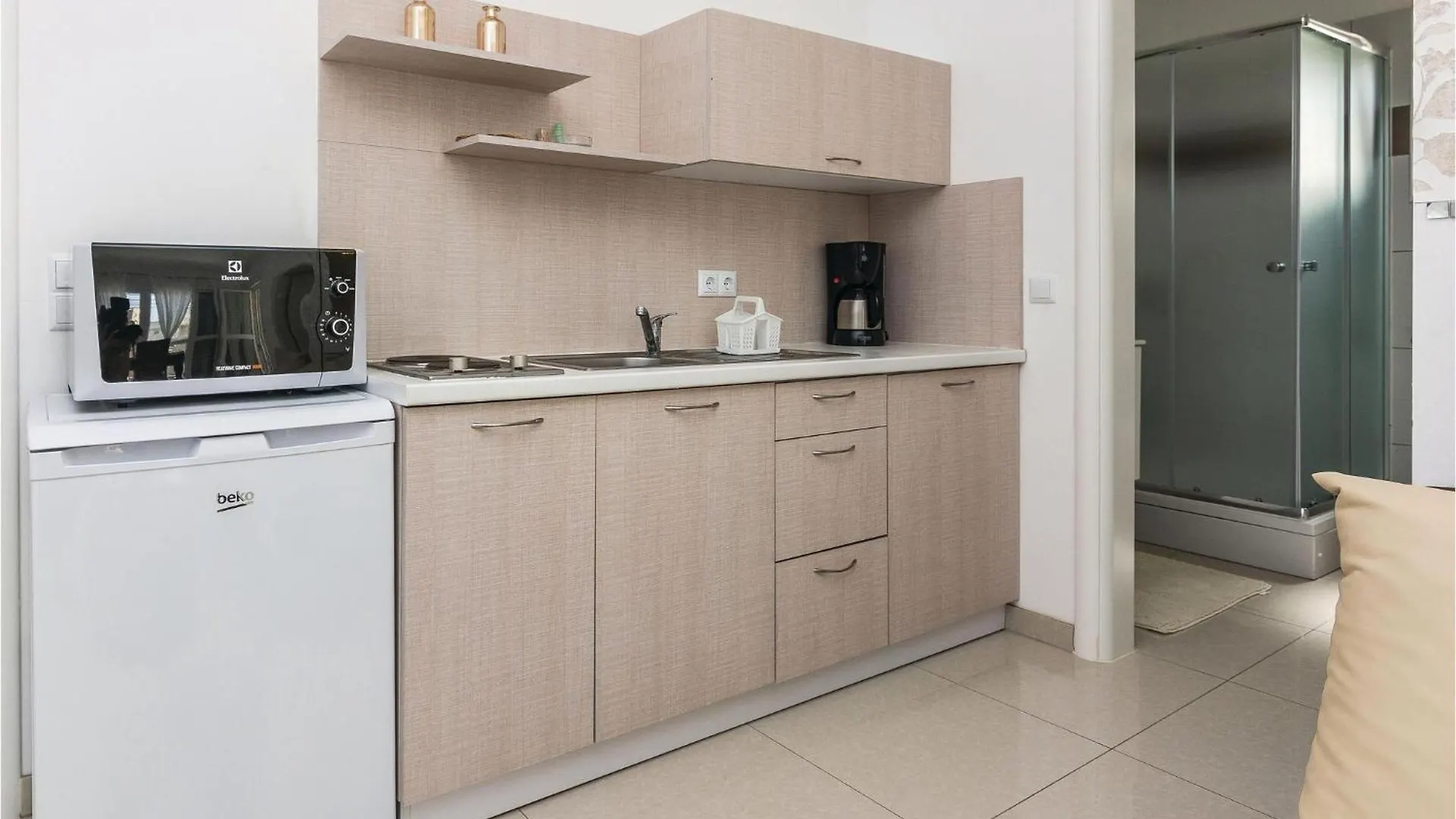 Cozy Apartment In Vir With Wifi 0*,